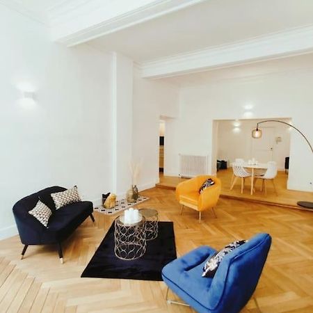 Appartement Carcassonnais Avec Parking Carcassonne Luaran gambar