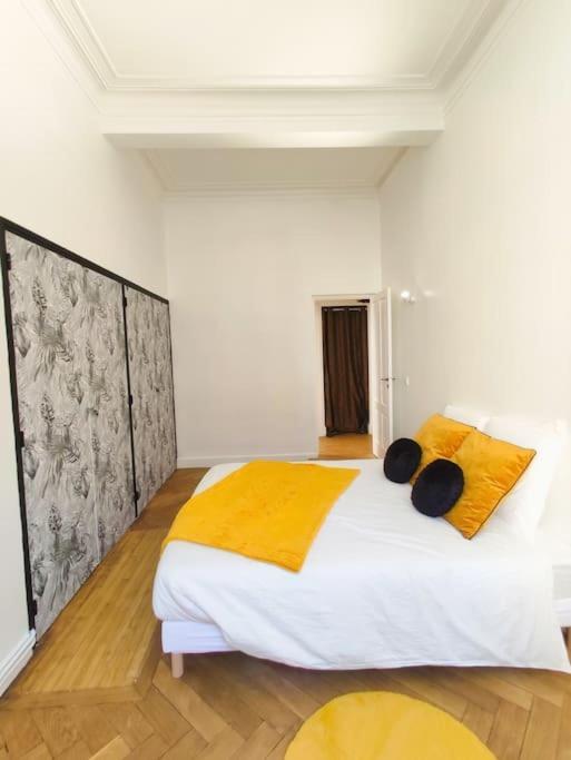 Appartement Carcassonnais Avec Parking Carcassonne Luaran gambar